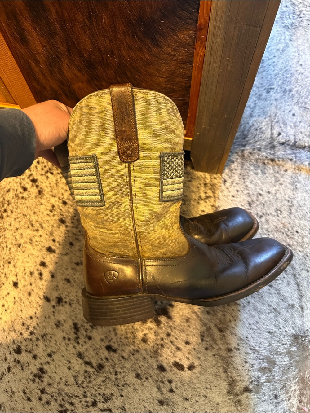 Mens Ariat Cowboy boots 9.5D Patriotic